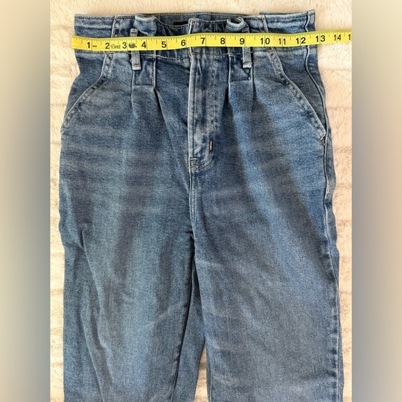 Hollister Ultra High Rise Mom Jean Womens Jeans Size 00R Blue Vintage Stretch - Picture 5 of 7